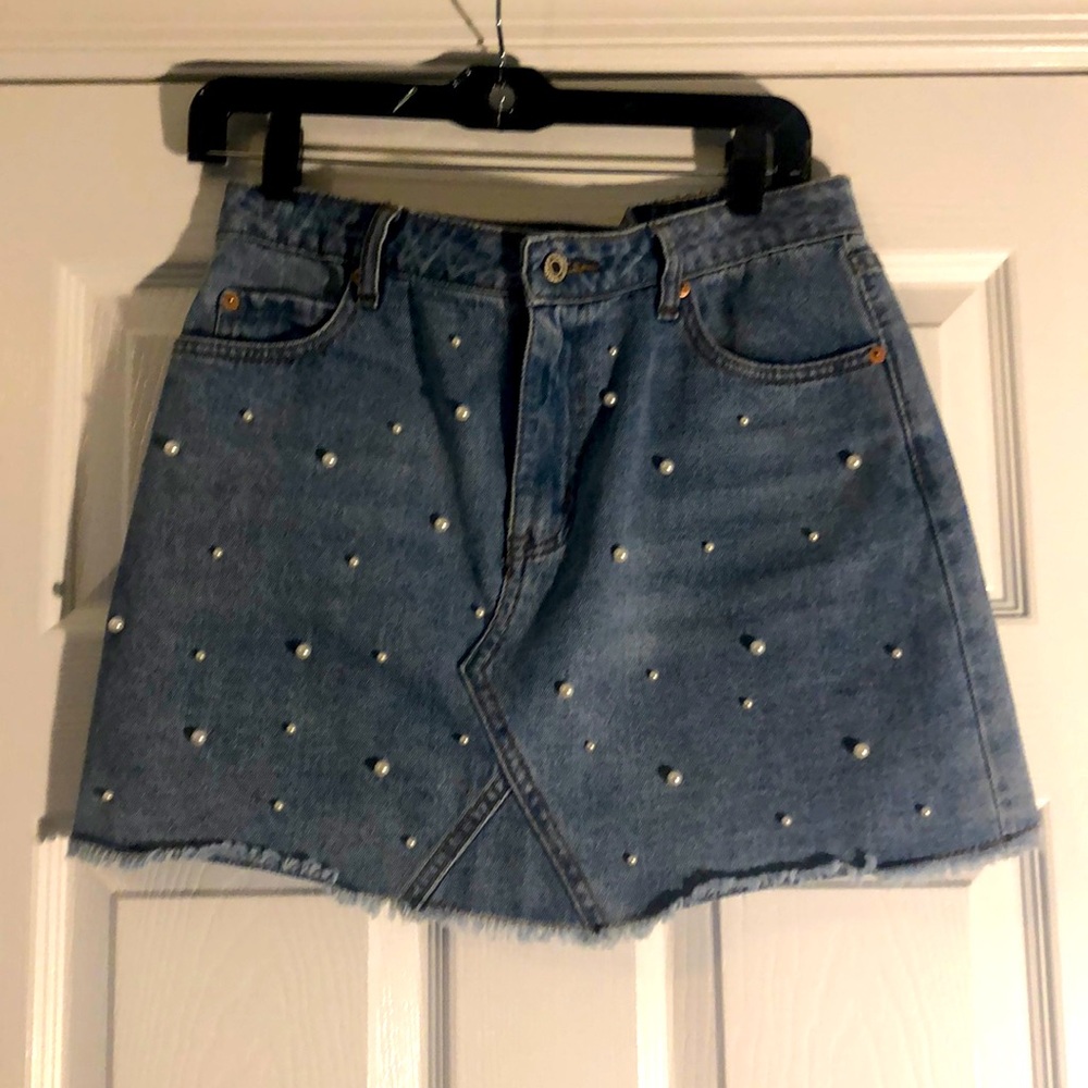 Pearl embellished denim skirt